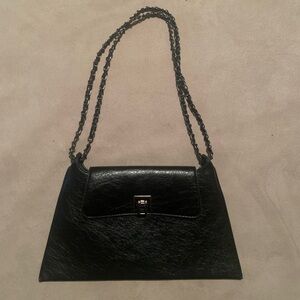 Elegant Black Shoulder Bag